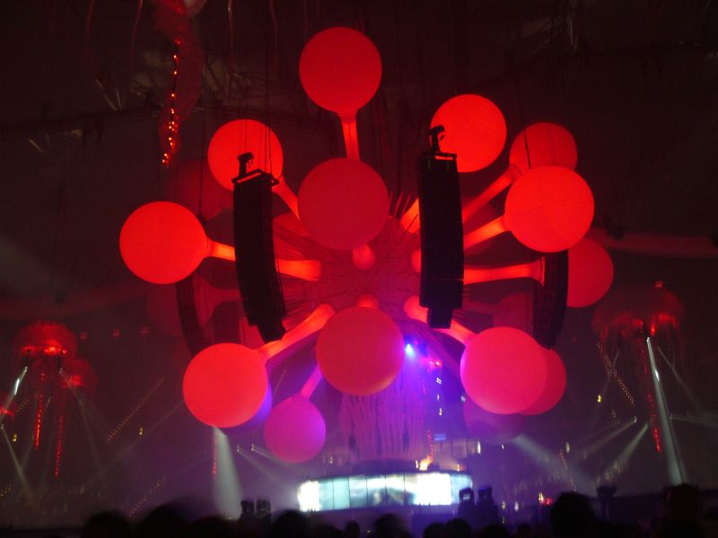 SENSATION - Středa 31. 12. 2008